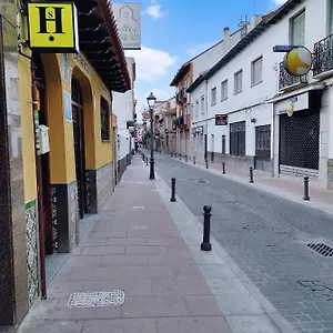 https://h-los-rafaeles.besthotelstoledo.com