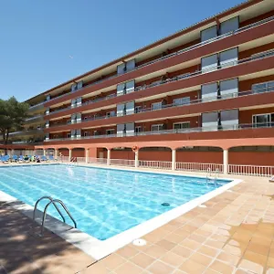 https://salles-beach-apartamentos.catalonia-hotels.com